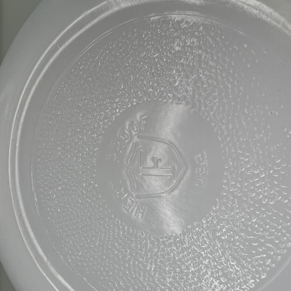 Federal Glass Red Plaid Mixing Bowl Checker Gingham 8in Milk Glass Farmhouse - Picture 10 of 16